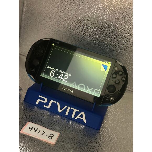 blue ps vita 2000 w/charger well protected - Picture 8 of 8